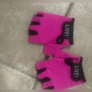 Workout gloves BNWOT